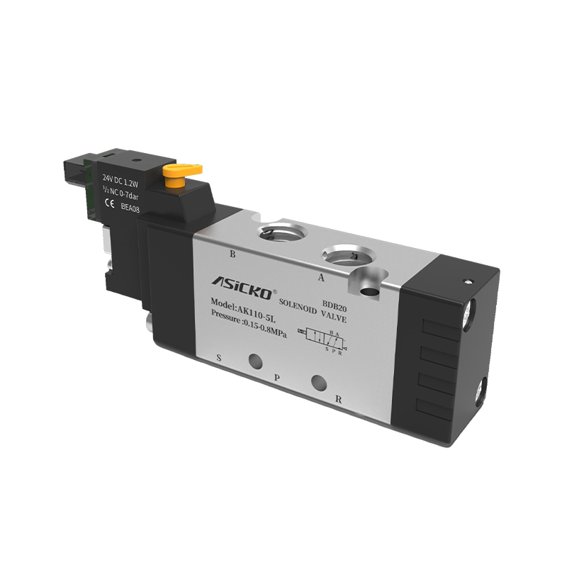 How to avoid leakage caused by pipe stress when installing a solenoid valve for a vibration plate?