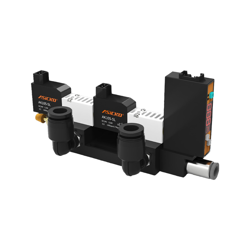 How does a vacuum integrated valve achieve precise switching between multiple channels in a vacuum system?